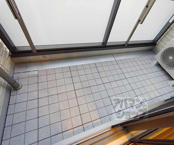 【エクレール　ヴェール　シャーメゾン西院】間取