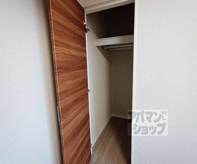 【エクレール　ヴェール　シャーメゾン西院】間取