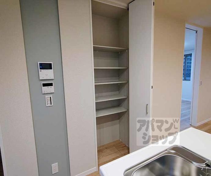 【エクレール　ヴェール　シャーメゾン西院】間取