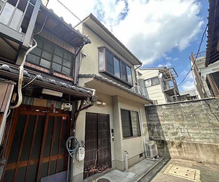 鳳瑞町２４１－１５貸家
