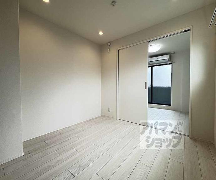 【サニーコート円町】間取