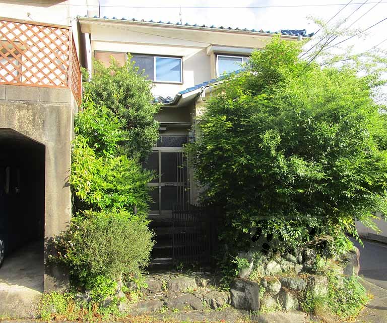 鷹峯旧土居町４－６７貸家