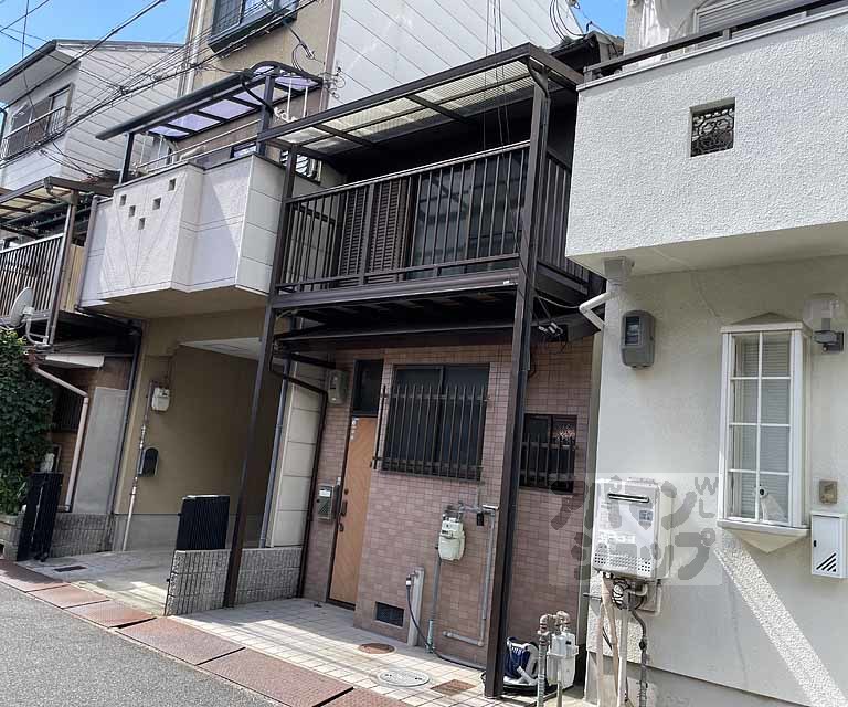 寺戸町山縄手貸家