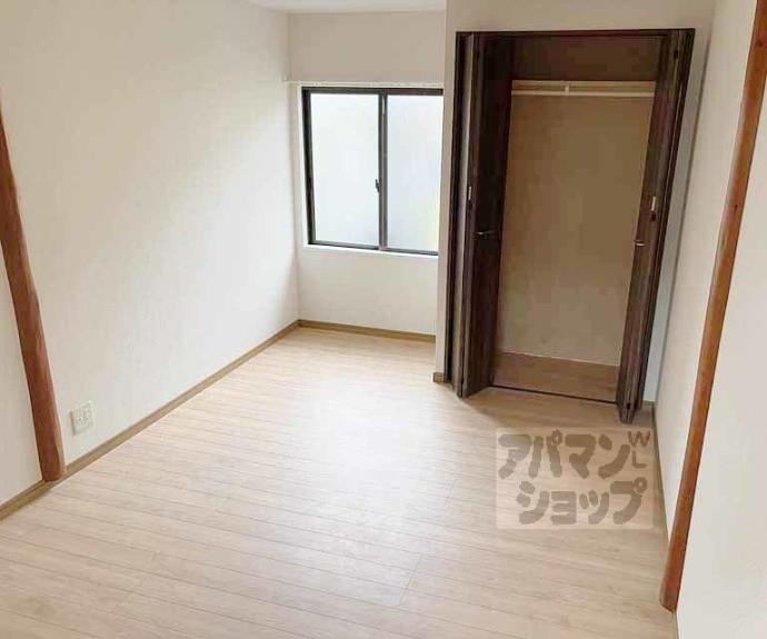 【寺戸町山縄手貸家】間取