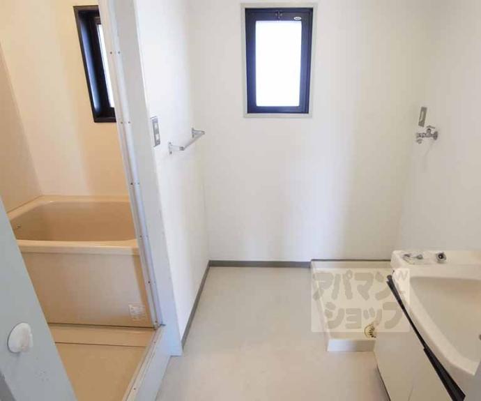 【ソレイユ三宅Ⅱ】間取