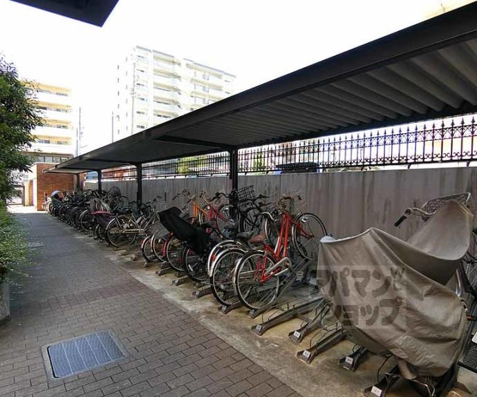 【パインフィールド西京極】間取