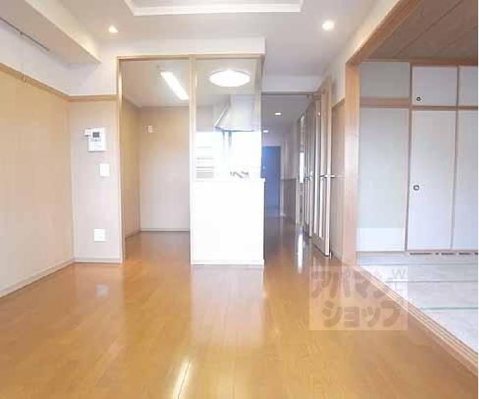 【パインフィールド西京極】間取