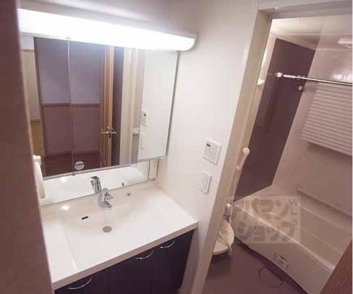 【パインフィールド西京極】間取