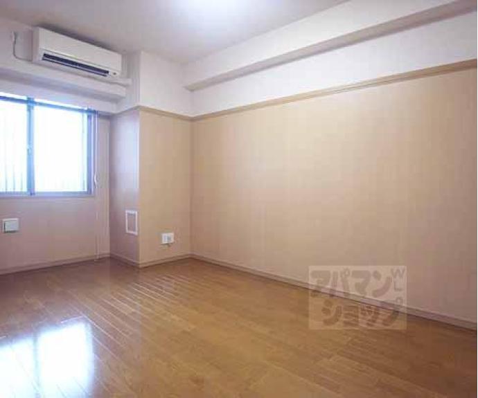 【パインフィールド西京極】間取