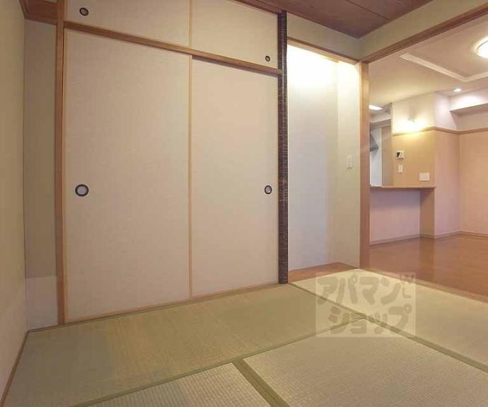 【パインフィールド西京極】間取