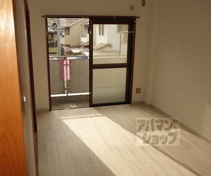 【ドルフィンⅡ】間取