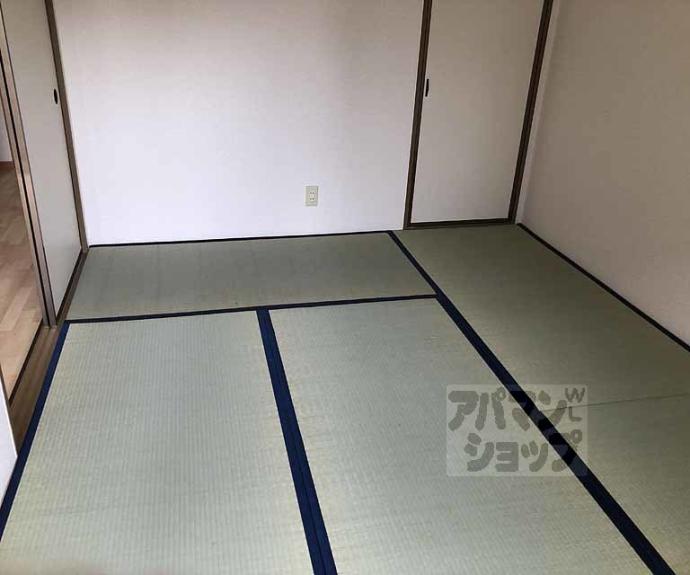 【ハイカムール上桂】間取