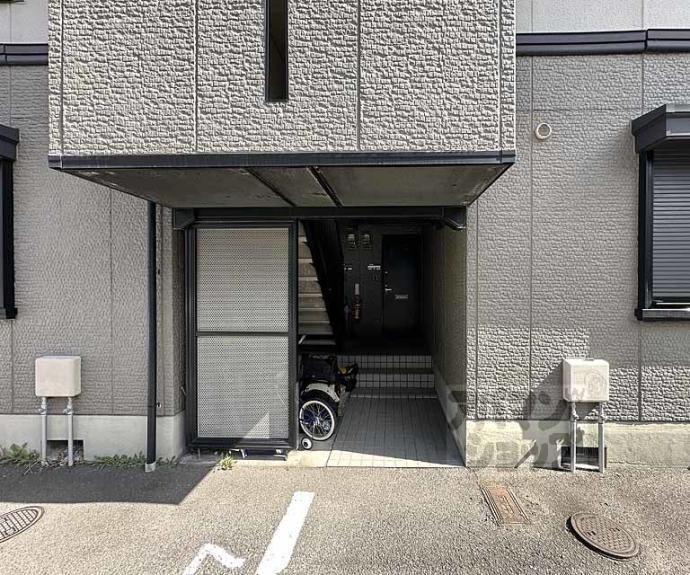 【ハイカムール上桂】間取