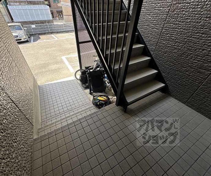 【ハイカムール上桂】間取