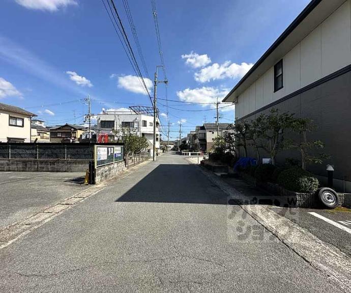 【ハイカムール上桂】間取