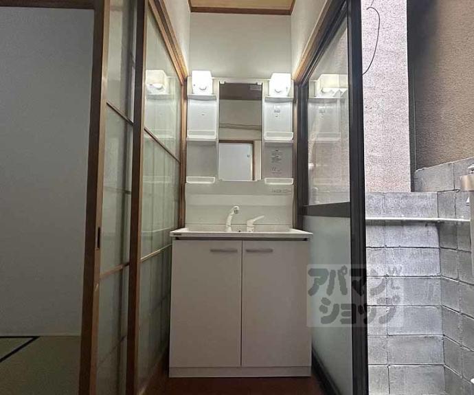 【下立売通油小路西入東橋詰町一戸建】間取