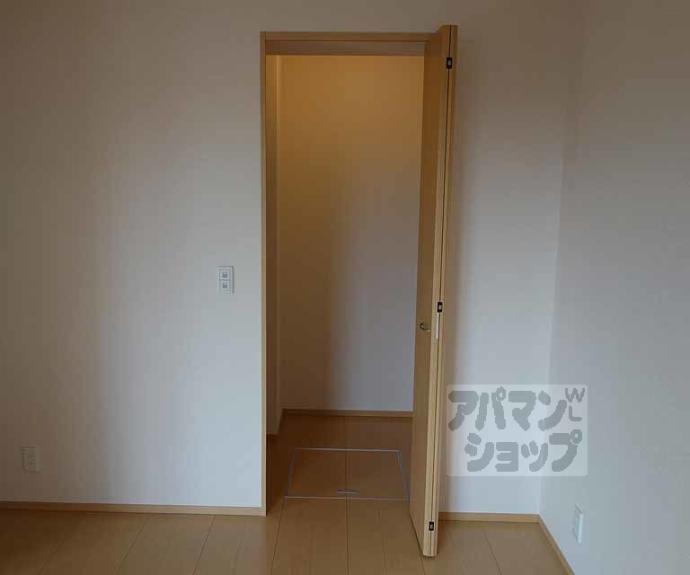 【コリーナ島坂】間取