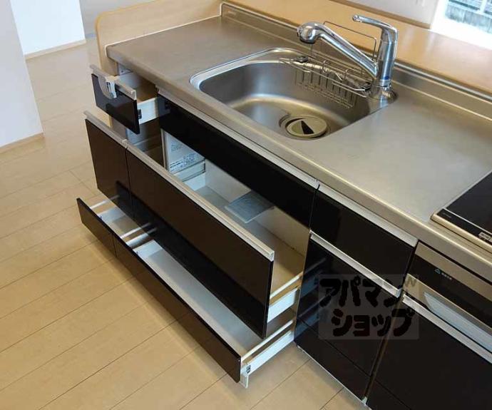 【コリーナ島坂】間取