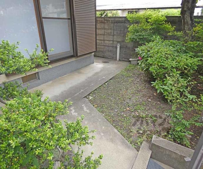【北白川東伊織町１４貸家】間取
