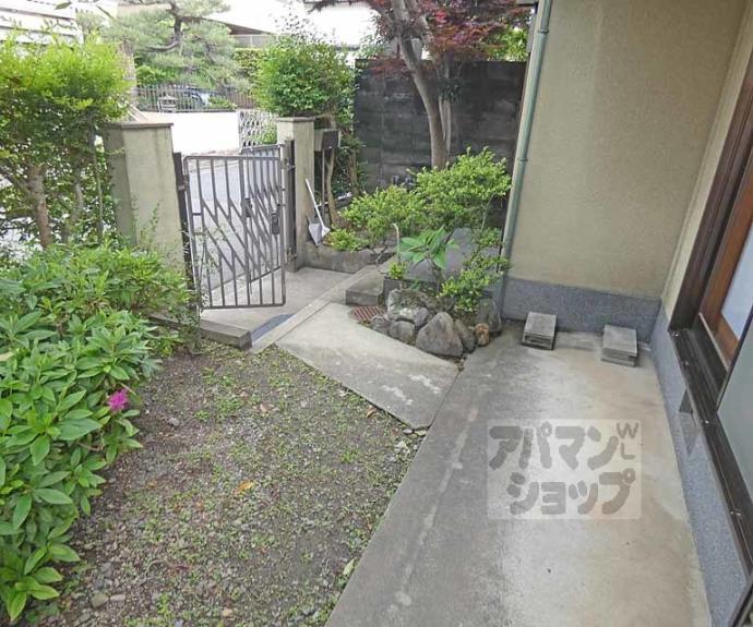 【北白川東伊織町１４貸家】間取