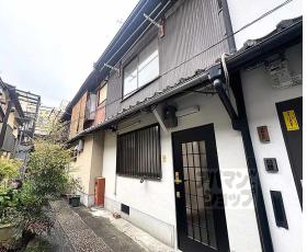 信富町貸家：