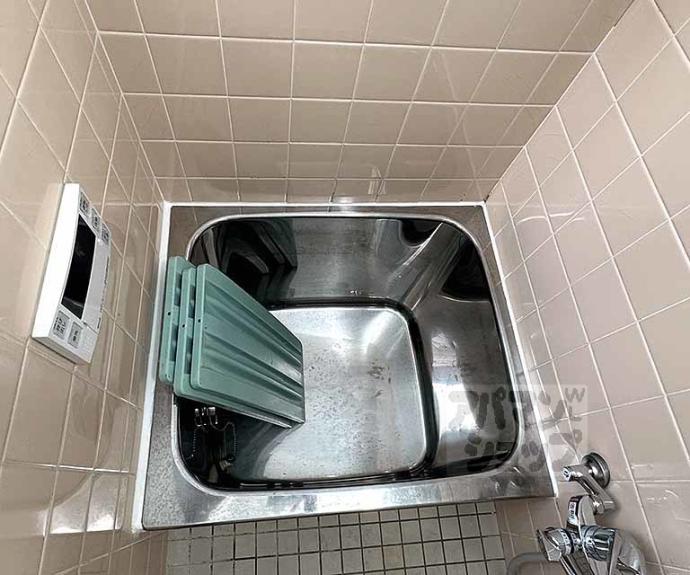 【信富町貸家】