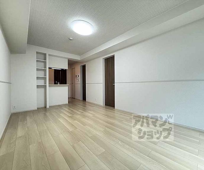 【グロブナーコート丹波口】間取