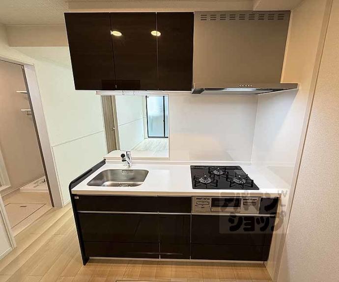 【グロブナーコート丹波口】間取