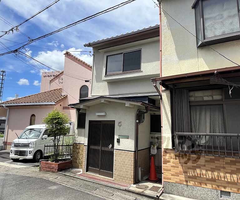 大枝沓掛町貸家