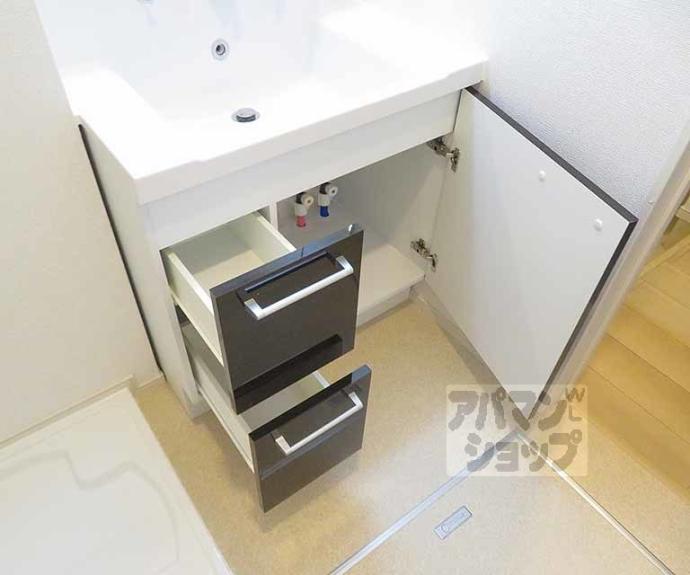 【グロブナーコート丹波口】間取