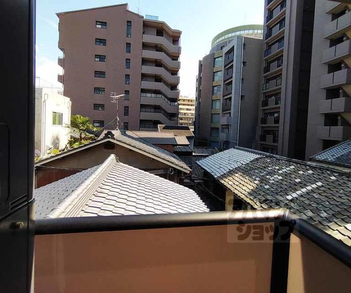 【シャリエ御所南柳馬場二条】間取