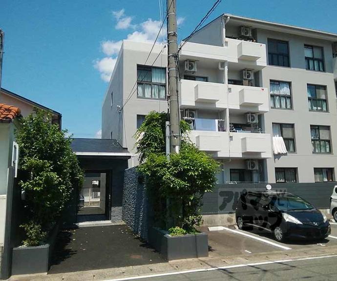 【ファミィール桂】間取