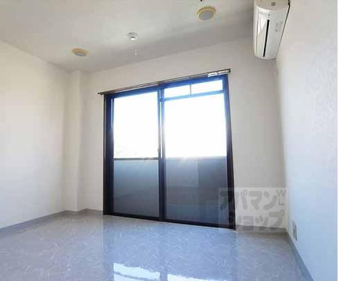 【エミネント上桂】間取