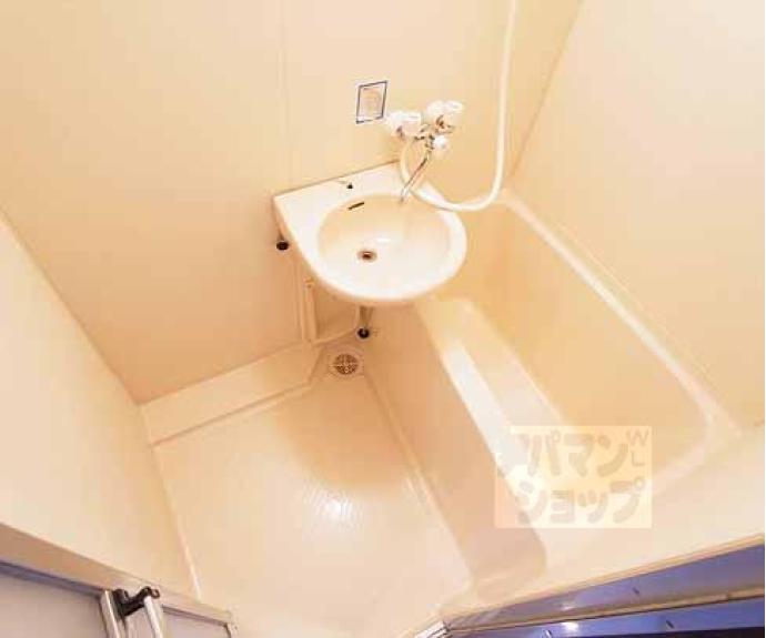 【エミネント上桂】間取