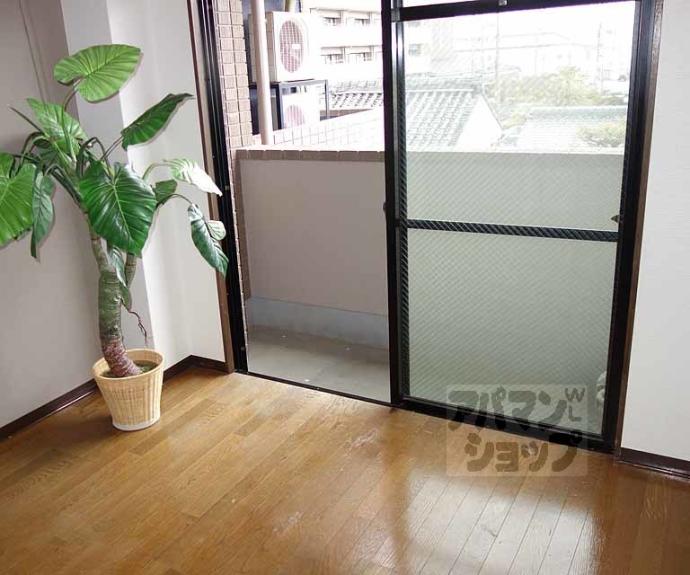 【エミネント上桂】間取