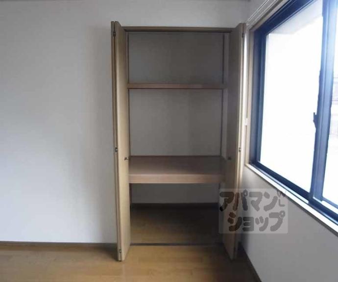 【プチ・ウエスト】間取