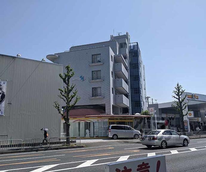 【プルーリオン上桂（ベルヴィ５４）】間取