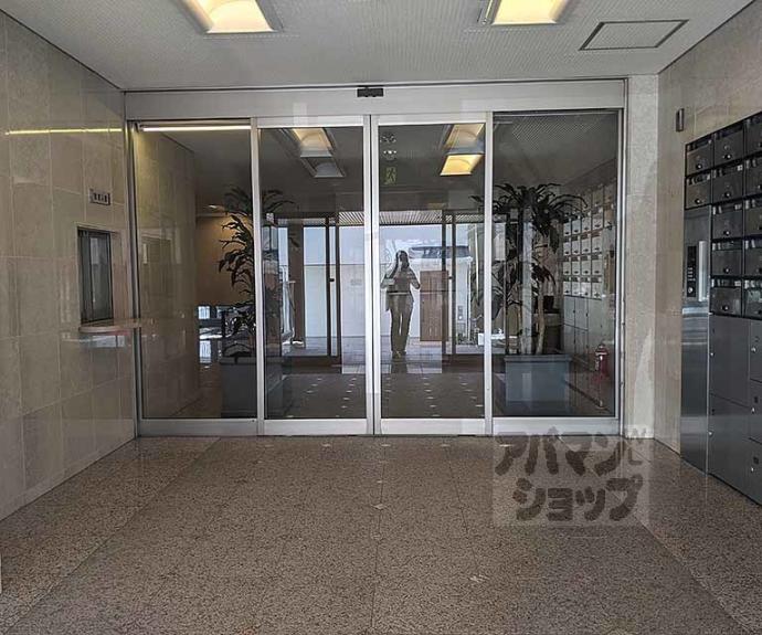 【プルーリオン上桂（ベルヴィ５４）】間取