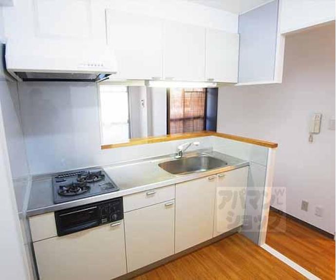 【プルーリオン上桂（ベルヴィ５４）】間取