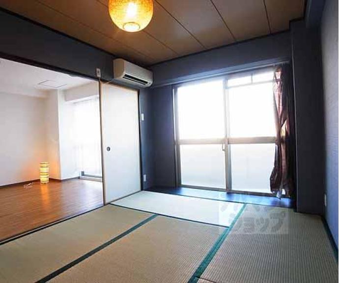 【プルーリオン上桂（ベルヴィ５４）】間取