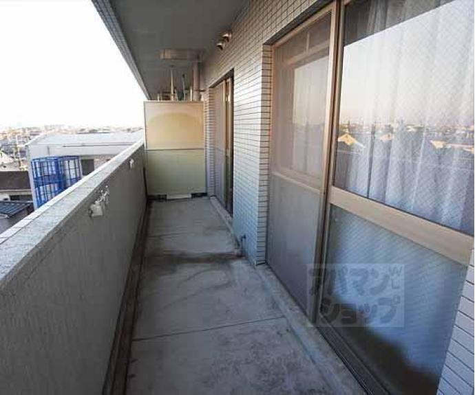 【プルーリオン上桂（ベルヴィ５４）】間取