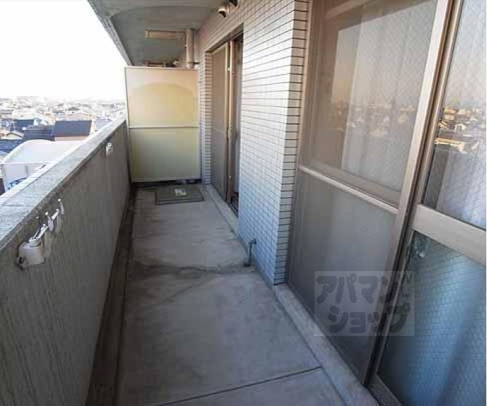 【プルーリオン上桂(ベルヴィ54)】間取