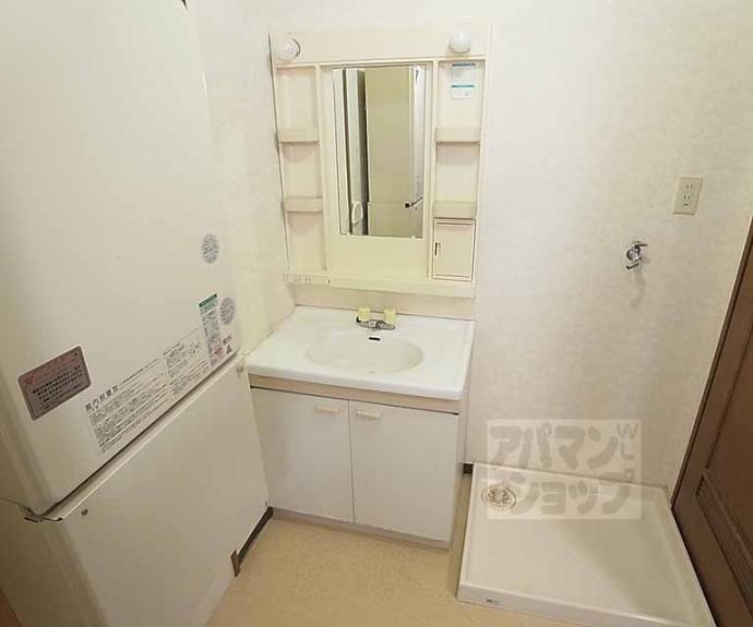 【プルーリオン上桂(ベルヴィ54)】間取