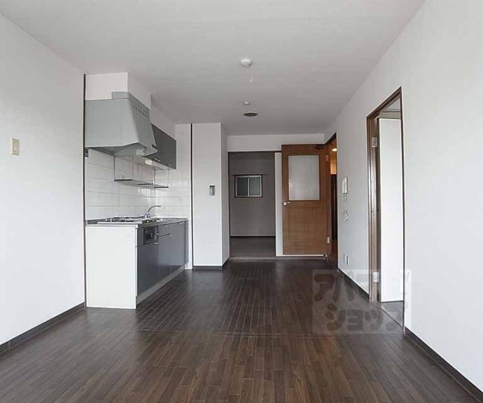 【プルーリオン上桂(ベルヴィ54)】間取