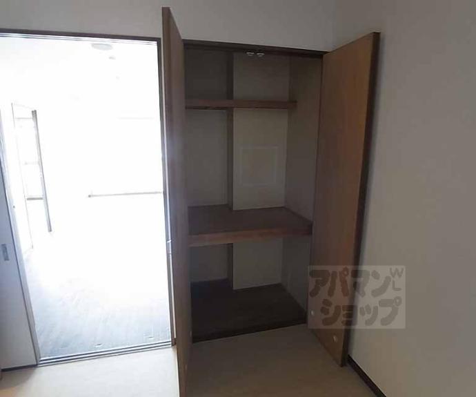 【プルーリオン上桂(ベルヴィ54)】間取