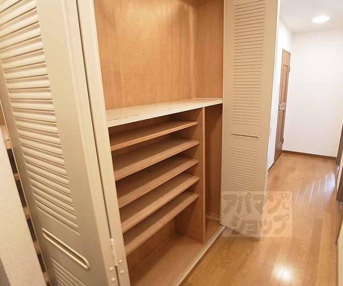 【プルーリオン上桂(ベルヴィ54)】間取