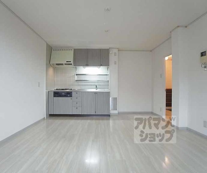 【プルミエール桂Ⅱ】間取