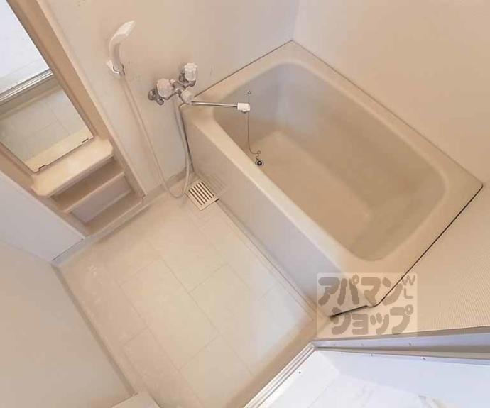 【プルミエール桂Ⅱ】間取