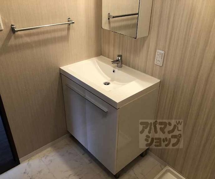 【ベルジュール小嶋】間取