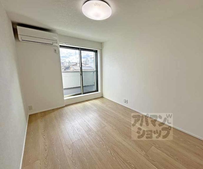 【ビエノス京都伏見】間取